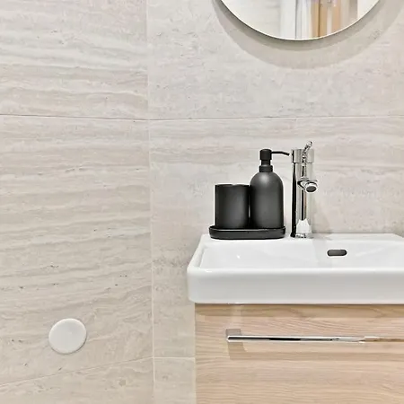 Apartman Parisien - 17eme Arrondissement