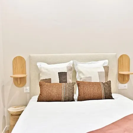 Apartman Parisien - 17eme Arrondissement