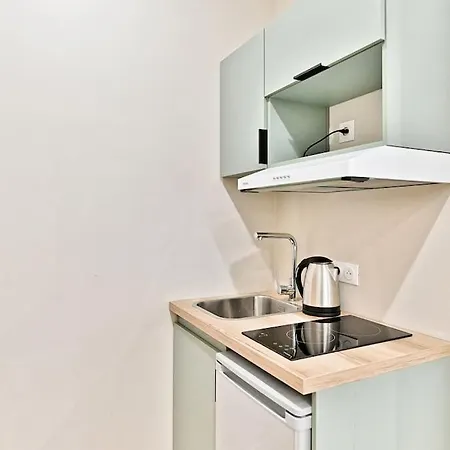 Apartman Parisien - 17eme Arrondissement