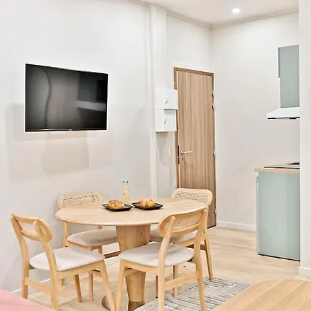 Parisien - 17eme Arrondissement باريس