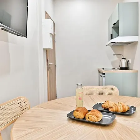 Parisien - 17eme Arrondissement Apartment Paris